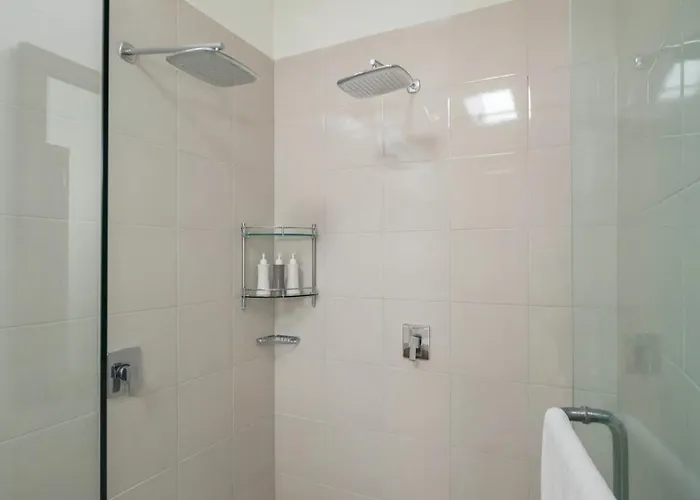Villa Kashantre, 4 Bedroom, Sleeps 12