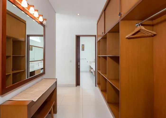 Villa Kashantre, 4 Bedroom, Sleeps 12
