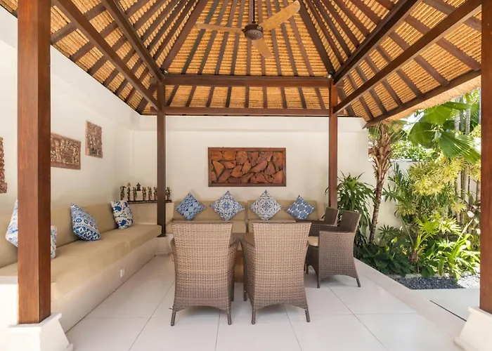Kashantre, 4 Bedroom, Sleeps 12