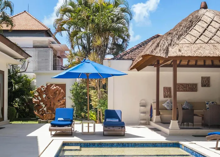 Villa Kashantre, 4 Bedroom, Sleeps 12 Seminyak (Bali)