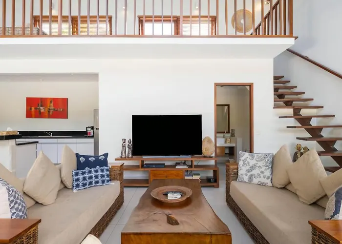 Kashantre, 4 Bedroom, Sleeps 12 *