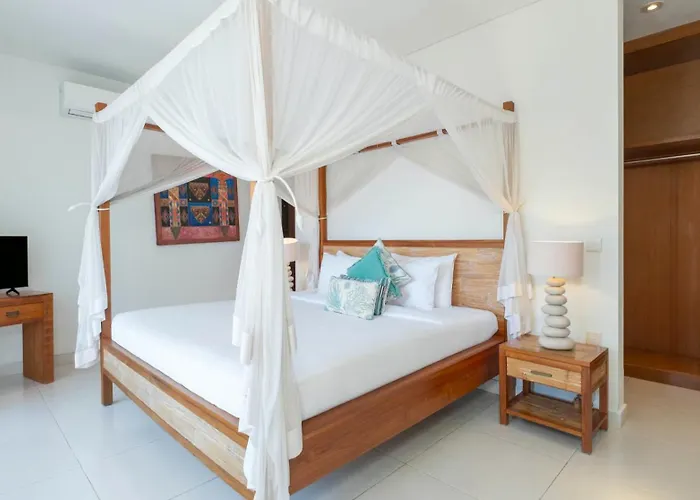 Kashantre, 4 Bedroom, Sleeps 12 * Seminyak (Bali)