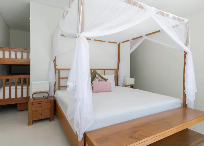 Villa Kashantre, 4 Bedroom, Sleeps 12